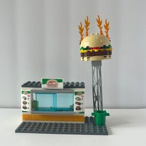LEGO City Burger Bar Fire Rescue 60214 Burger Stand Building Set Piece Only